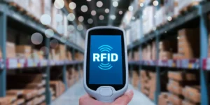 RFID tag scanning inventory in warehouse setting