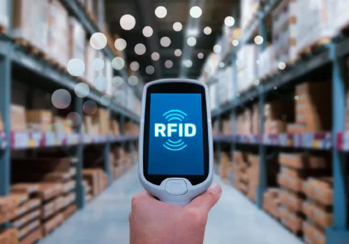 RFID tag scanning inventory in warehouse setting